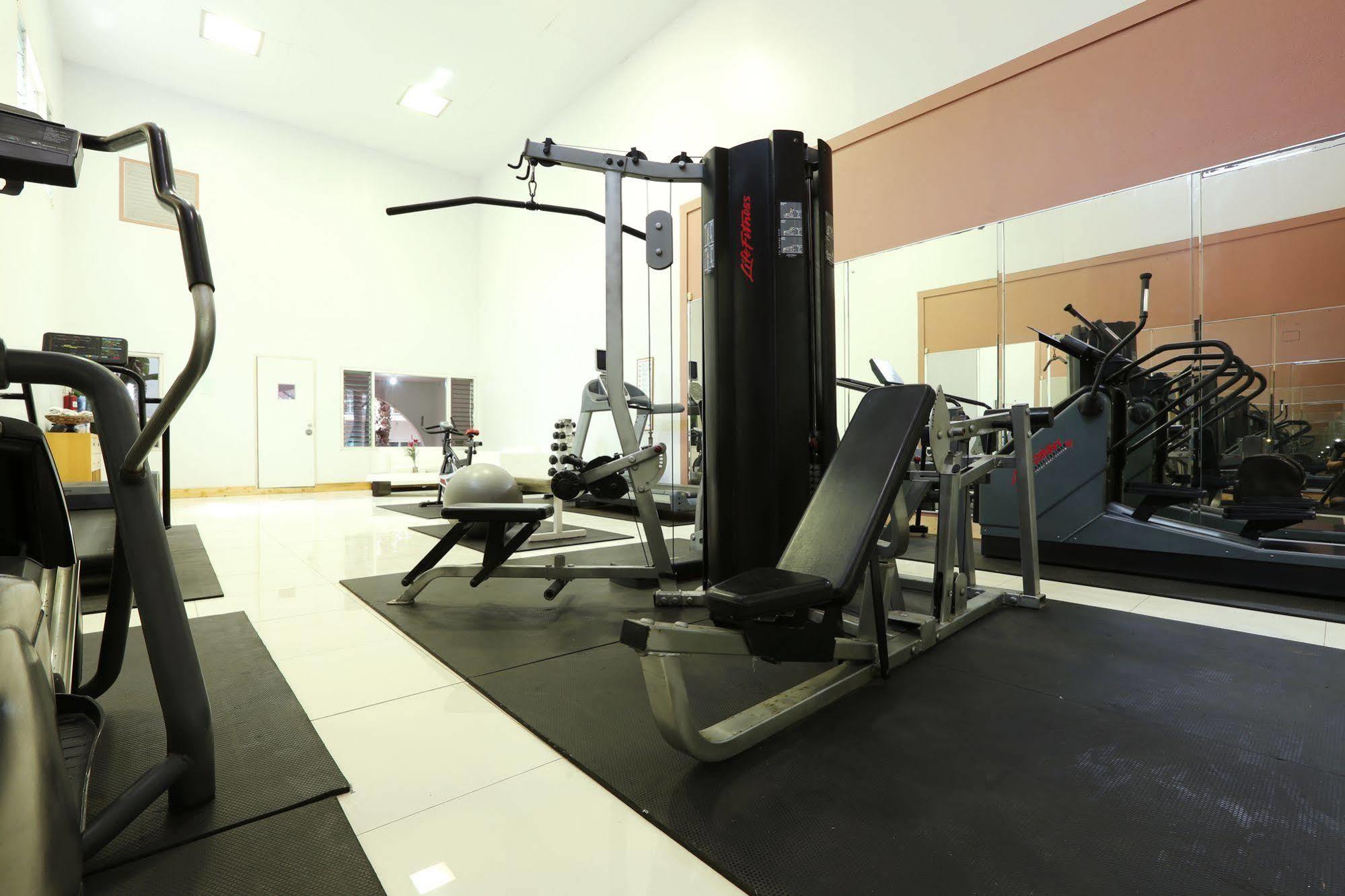 אנסנאדה Hotel Las Rosas & Spa מראה חיצוני תמונה